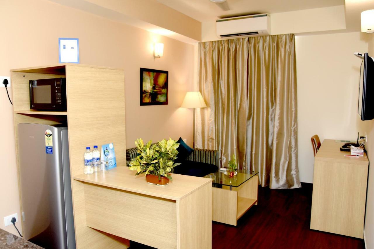 Starlit Suites Neemrana Exteriör bild